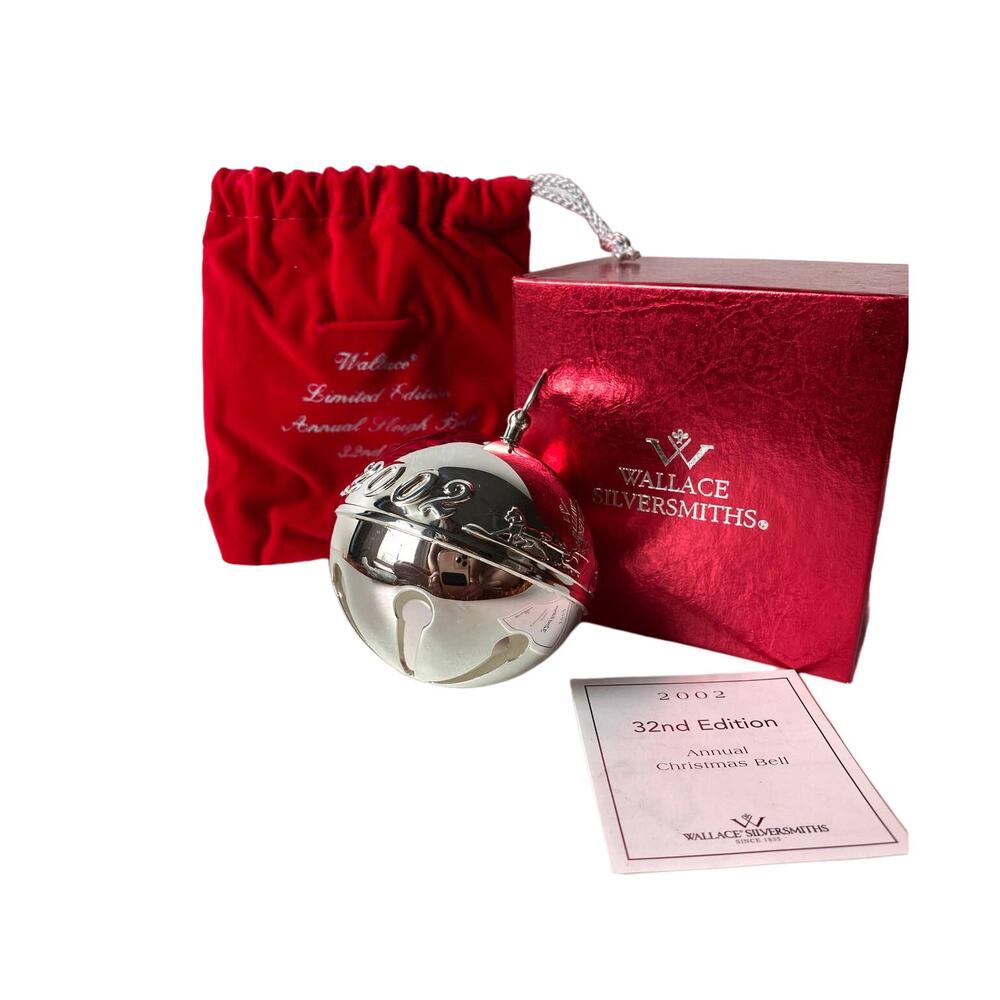 Vintage 2002 Wallace annual sleigh bell, Limited Edition ornament, silver plate